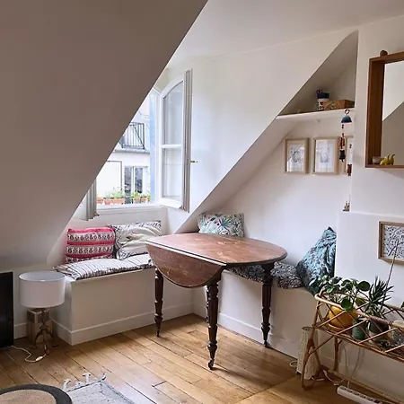 Le Garfield - Sous Les Toits - Au Coeur De Parigi